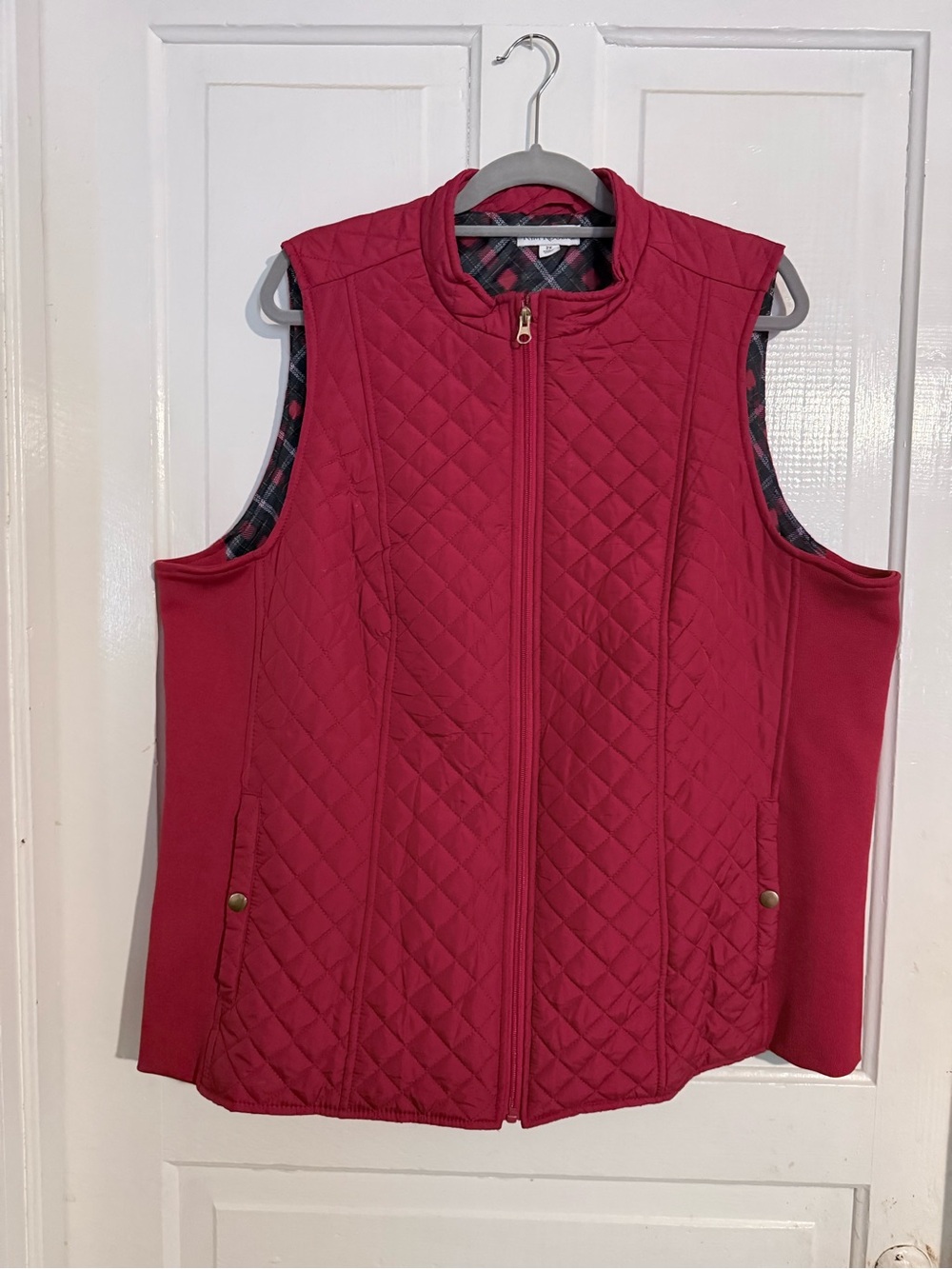 Kim Rogers Quilted Vest in Deep Red